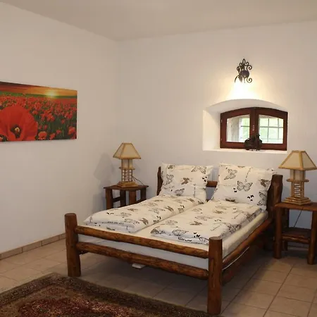 Magtar Vendeghaz Apartment *