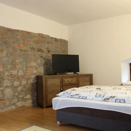 Magtar Vendeghaz Apartment *