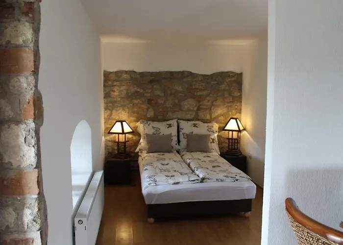 Magtar Vendeghaz Apartament Harsány