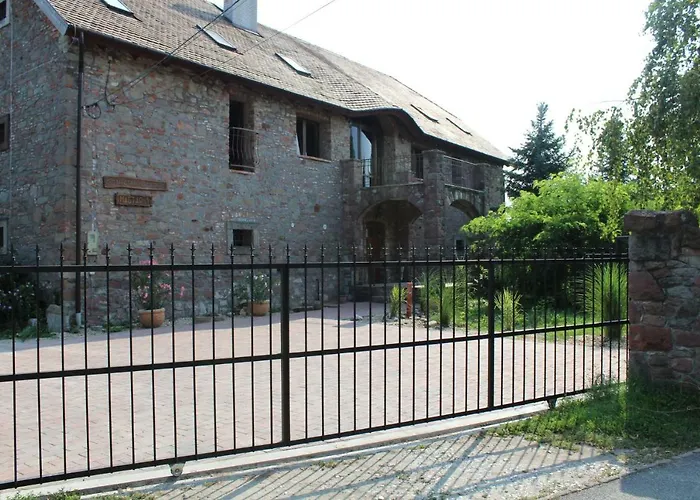 Magtar Vendeghaz Harsány
